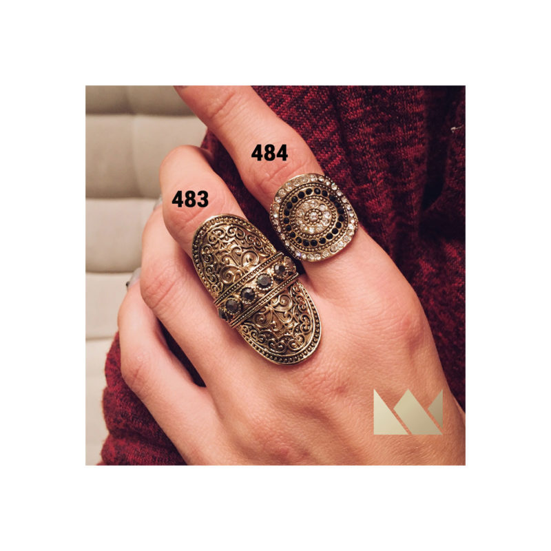 Γυναικεία Κοσμήματα και Αξεσουάρ  • Constantinos Accessories
