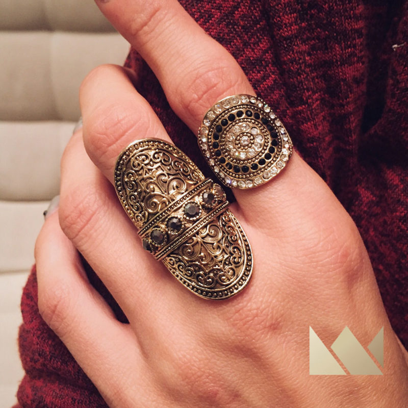 Γυναικεία Κοσμήματα και Αξεσουάρ  • Constantinos Accessories
