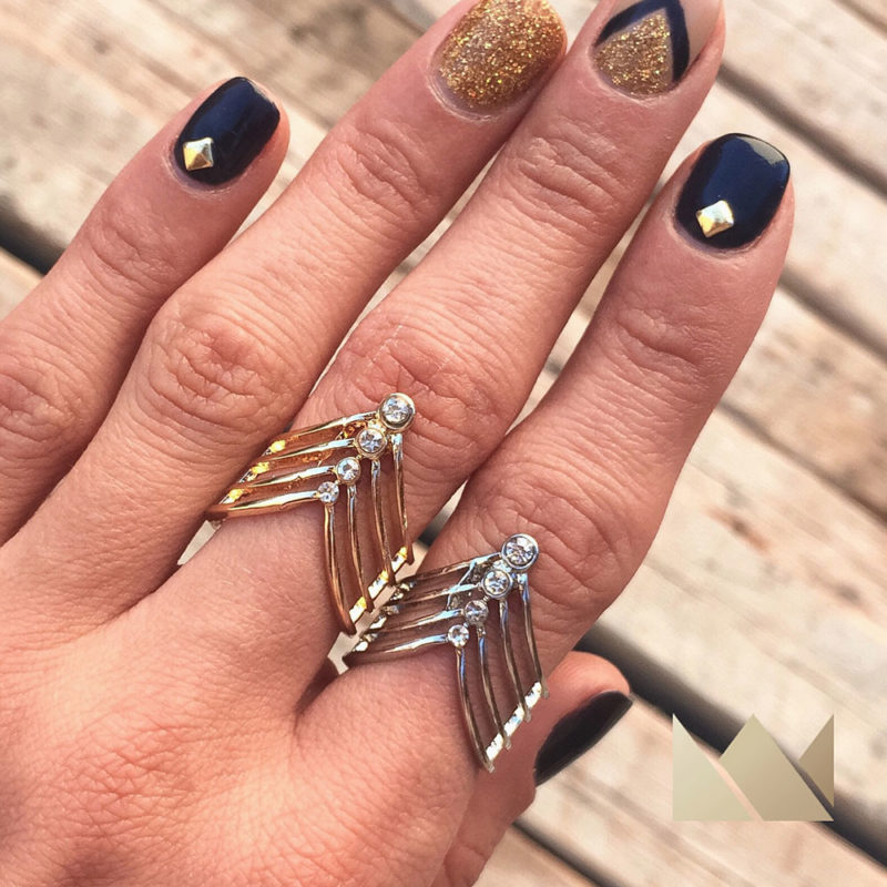 Γυναικεία Κοσμήματα και Αξεσουάρ  • Constantinos Accessories