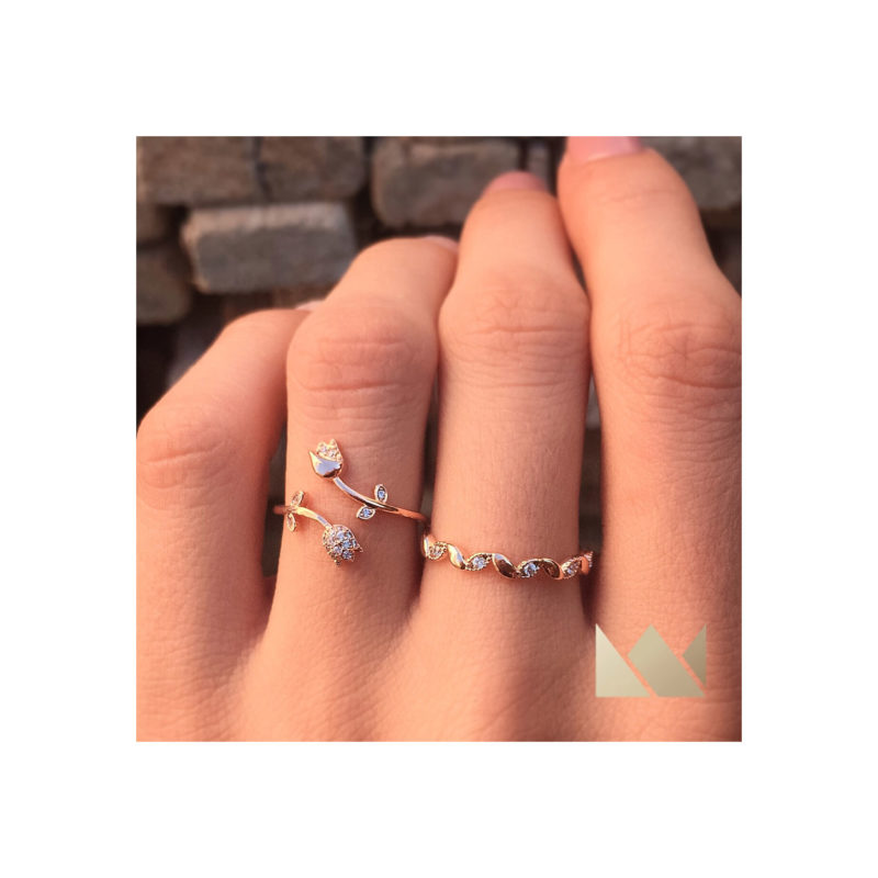 Γυναικεία Κοσμήματα και Αξεσουάρ  • Constantinos Accessories