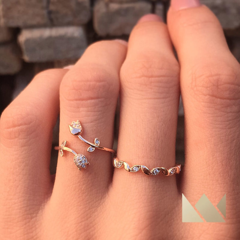Γυναικεία Κοσμήματα και Αξεσουάρ  • Constantinos Accessories