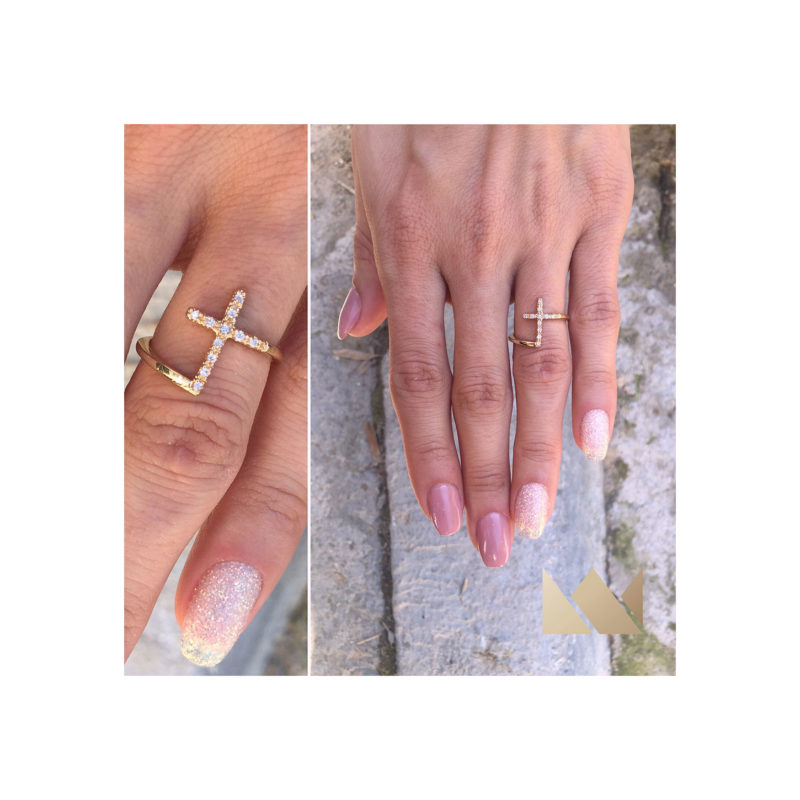 Γυναικεία Κοσμήματα και Αξεσουάρ  • Constantinos Accessories