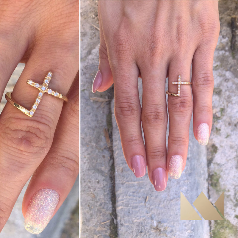 Γυναικεία Κοσμήματα και Αξεσουάρ  • Constantinos Accessories