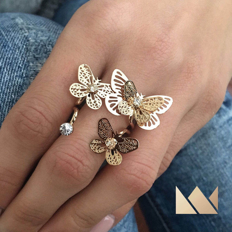 Γυναικεία Κοσμήματα και Αξεσουάρ  • Constantinos Accessories