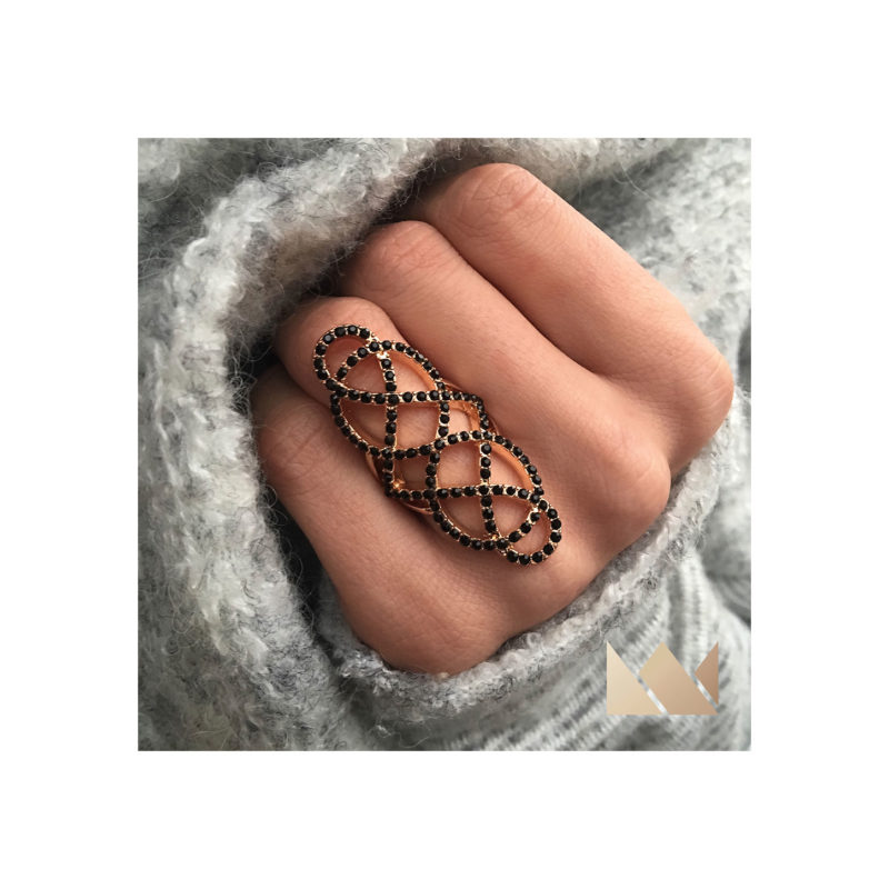 Γυναικεία Κοσμήματα και Αξεσουάρ  • Constantinos Accessories