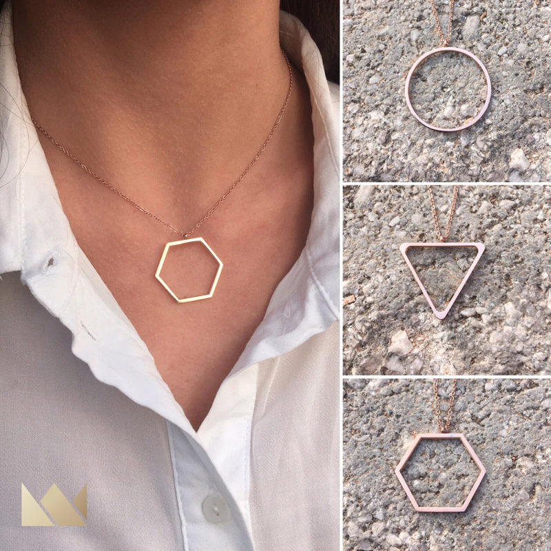 Γυναικεία Κοσμήματα και Αξεσουάρ  • Constantinos Accessories