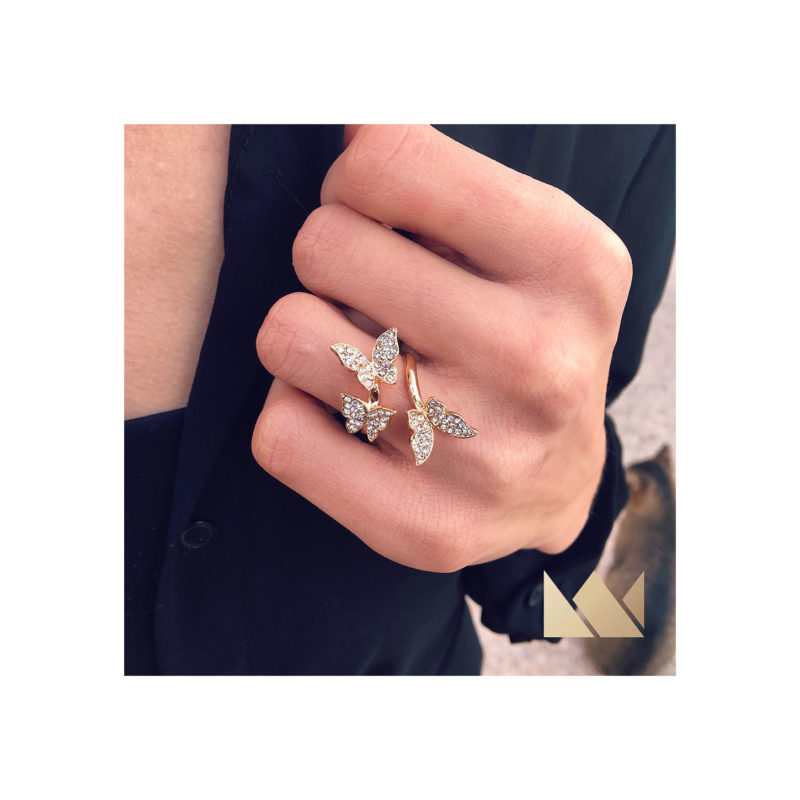 Γυναικεία Κοσμήματα και Αξεσουάρ  • Constantinos Accessories