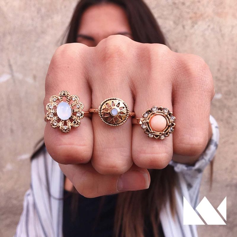 Γυναικεία Κοσμήματα και Αξεσουάρ  • Constantinos Accessories