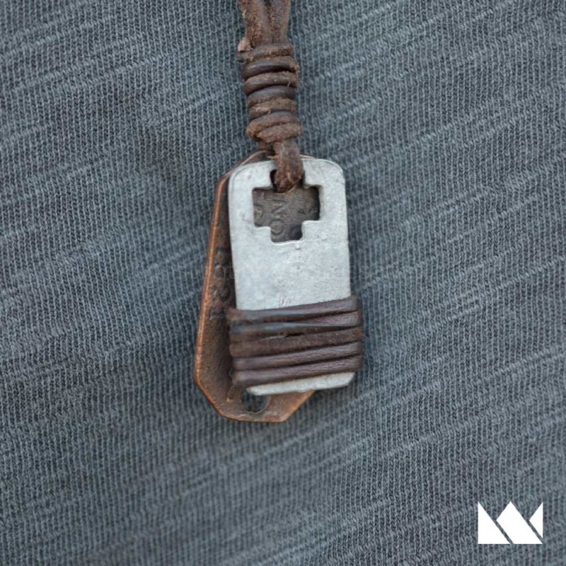Γυναικεία Κοσμήματα και Αξεσουάρ  • Constantinos Accessories