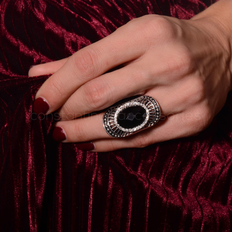 Γυναικεία Κοσμήματα και Αξεσουάρ  • Constantinos Accessories
