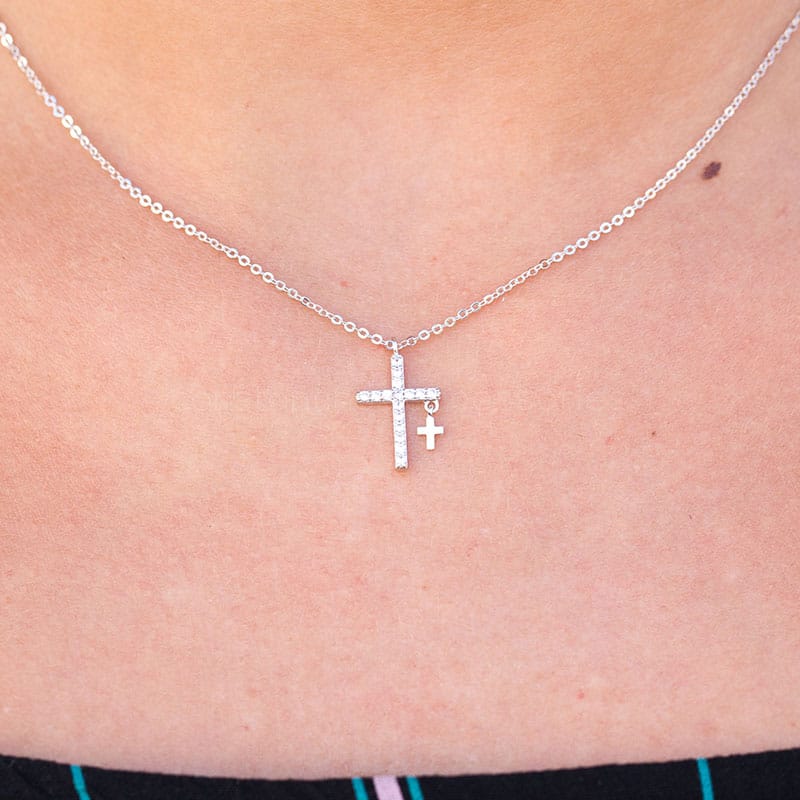 κολιε με σταυρο απο ανοξειδωτο ατσαλι