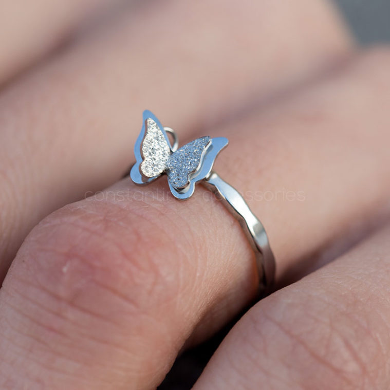 γυναικειο δαχτυλιδι με πεταλουδες