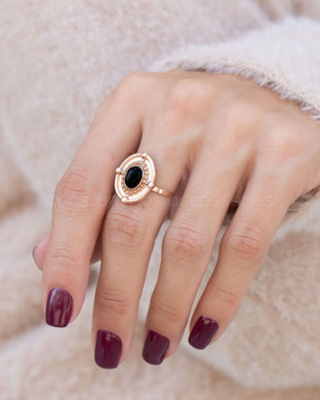 γυναικείο δαχτυλίδι από ατσάλι