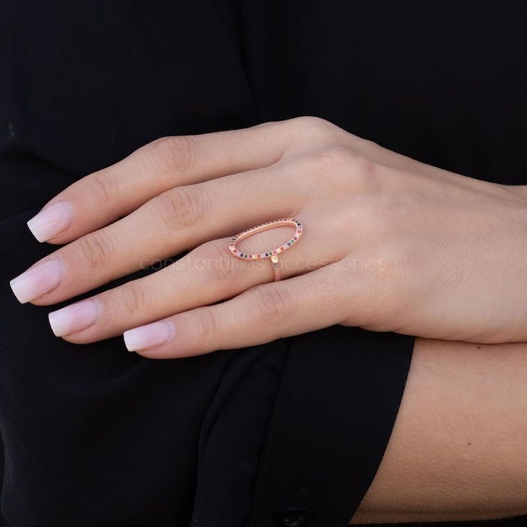 γυναικειο δαχτυλιδι με πετρες